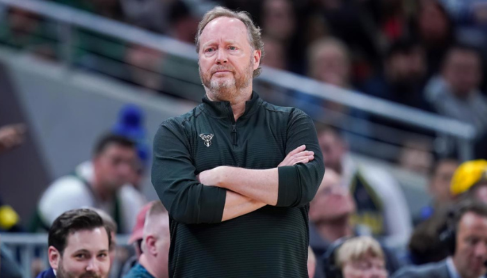 Bucks fire mike budenholzer