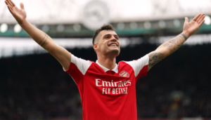 xhaka: 'arterta convinced me to stay'
