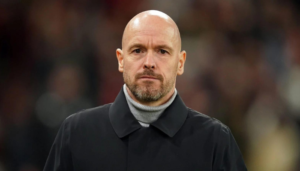 man utd consider 5 player clearout