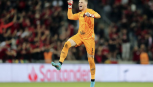 chelsea moves on paranaense goalkeeper bento