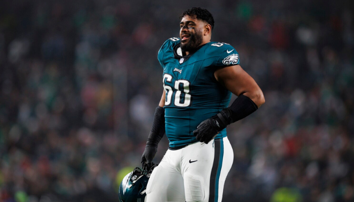 mailata extends contract with philadelphia eagles