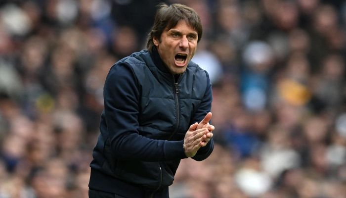 Chelsea make shocking offer to Conte