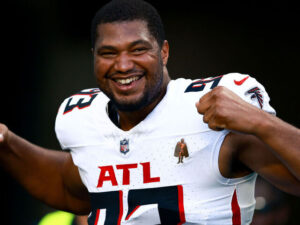 dl calais campbell signing with dolphins