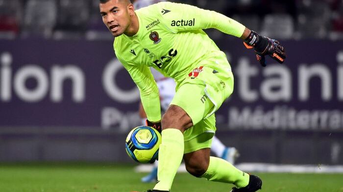 atletico madrid in talks with psv for benitez