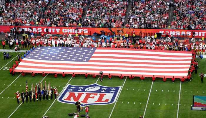 NFL community celebrates independence day