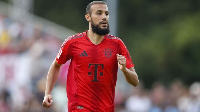 manchester united books medical for bayern fullback mazraoui