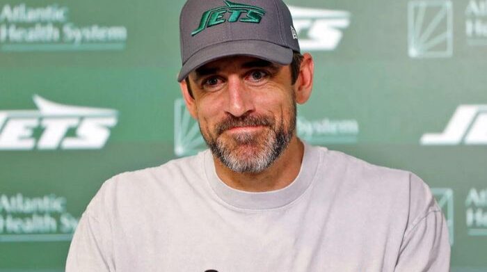 aaron rodgers preaches stability ahead of 2024 season