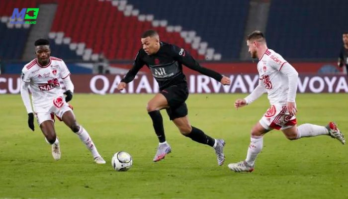 football predictions today: psg vs brest