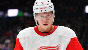 red wings trade maatta to utah for draft pick