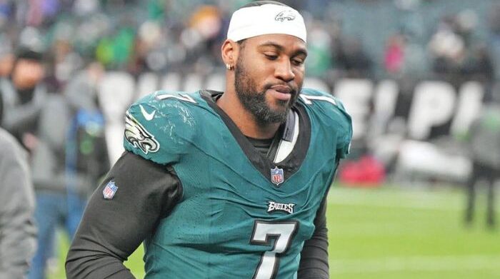 reddick refused one year contract from new york jets amid holdout