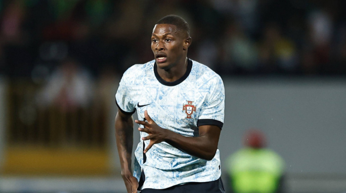 mendes accepts interest from manchester united