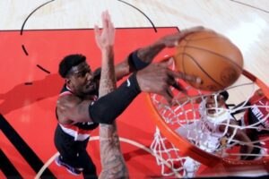 DeAndre Ayton