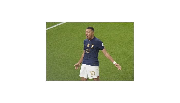 Mbappé penalty earns Real Madrid narrow win over Osasuna in opener