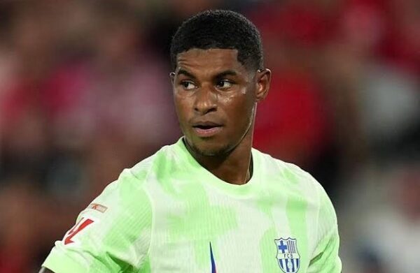 rashford cleared to play against mallorca