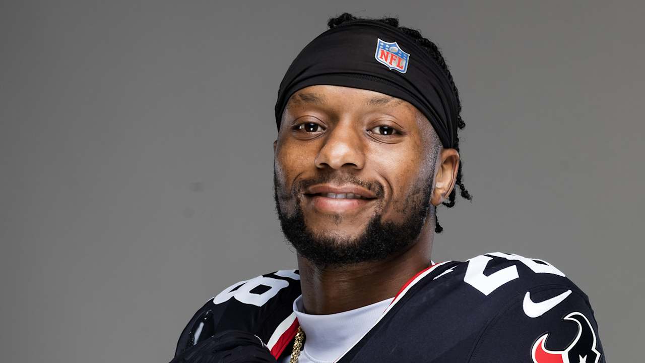 Texans Release Joe Mixon After Foot Injury Wipes Out Entire 2025 Season